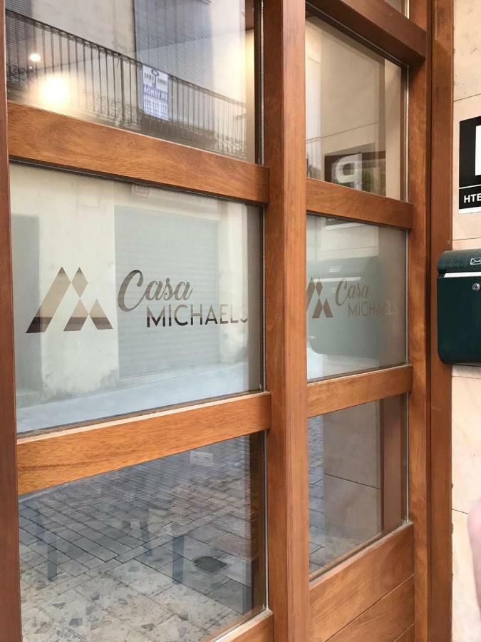 Hostal Casa Michaels モーラ・デブレ エクステリア 写真